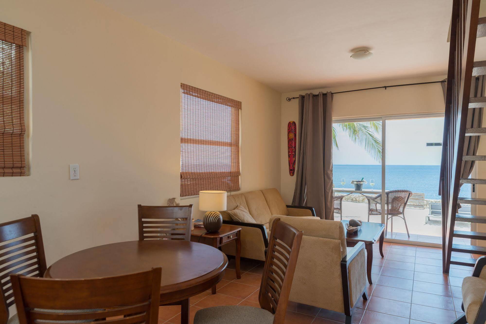 Lagun Blou Dive And Beach Resort Εξωτερικό φωτογραφία